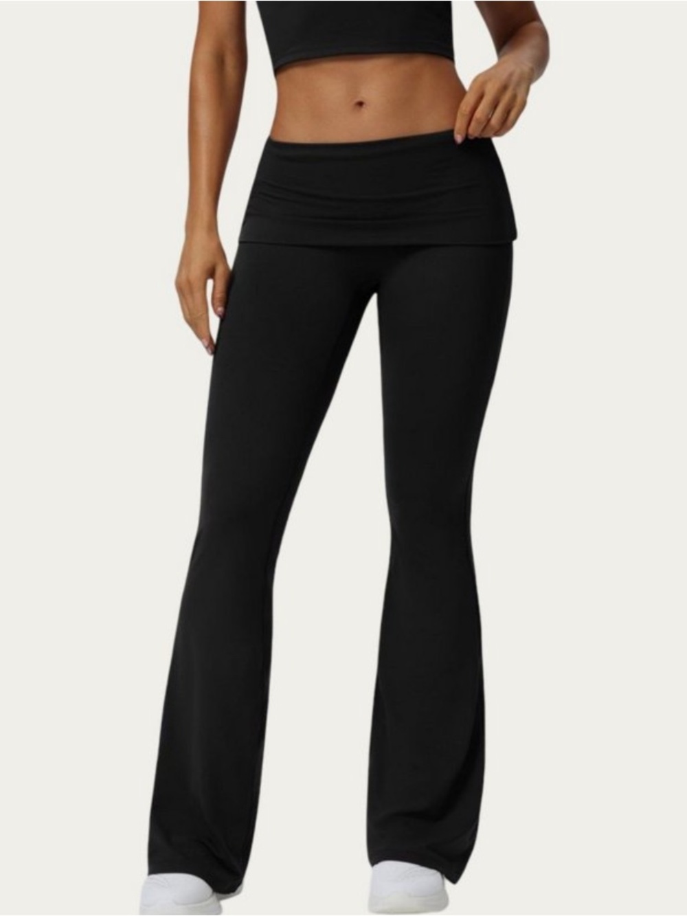 Joylab Women's Foldover Waist
Flare Leggings with Smooth Stretch size medium